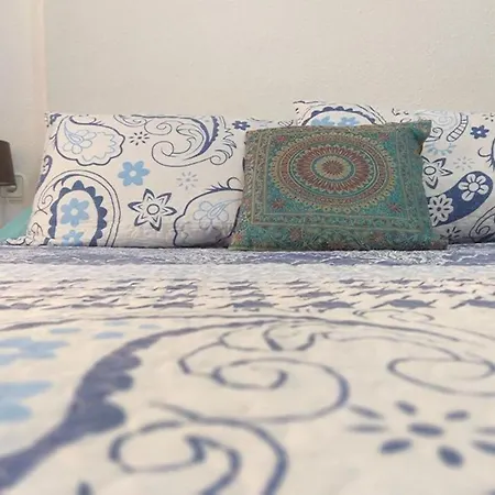 Appartement Deluxe 3 Bedroom Apartment, Balcony, 15 Minutes Walk To And Sys2 *